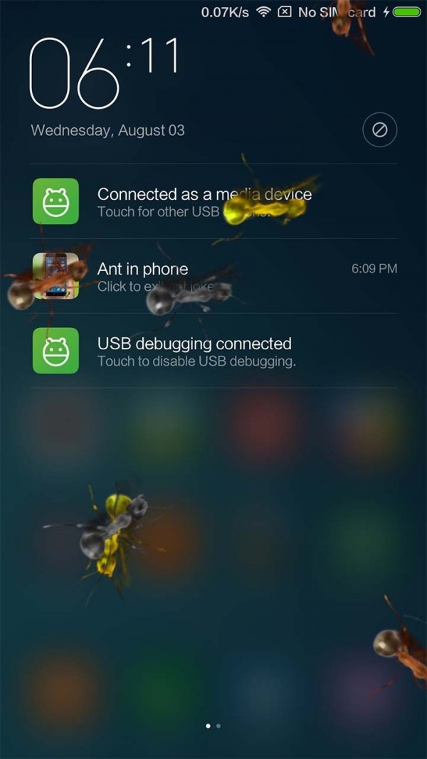 螞蟻惡作劇(Ant in phone prank)